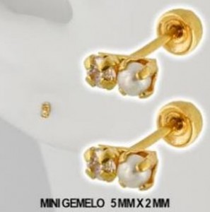 MINI GEMELO CORAL Y MALAQUITA 1492 ORO SOLIDO 10 K